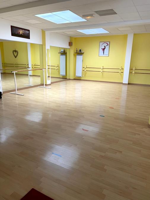 La salle de danse de l'Atelier Danse, Méditation, Relaxation C&C Baujoin à Compiègne